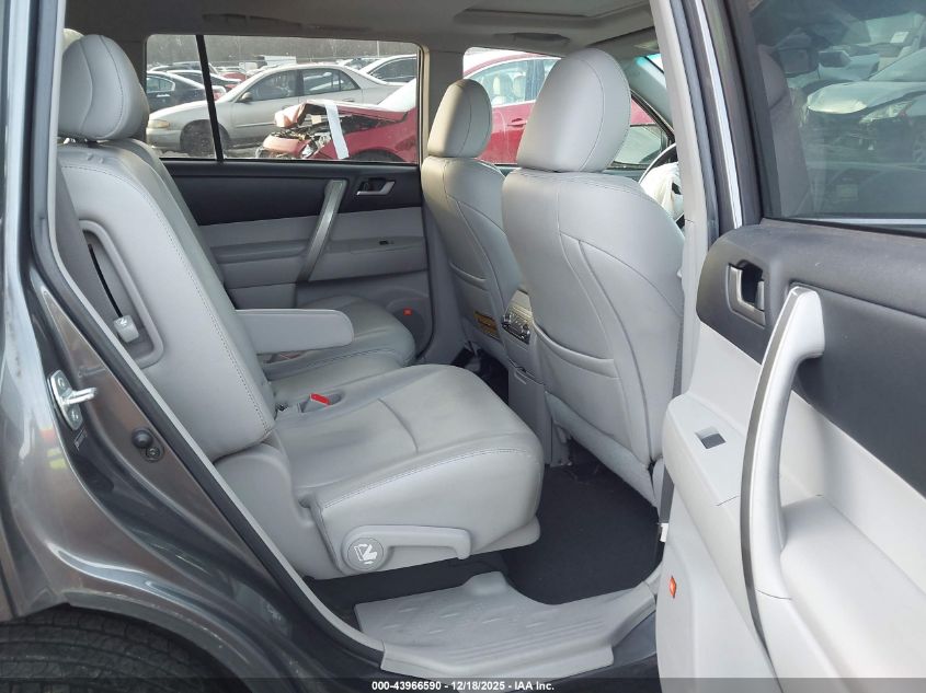 2012 Toyota Highlander Se V6 VIN: 5TDBK3EHXCS121798 Lot: 43966590