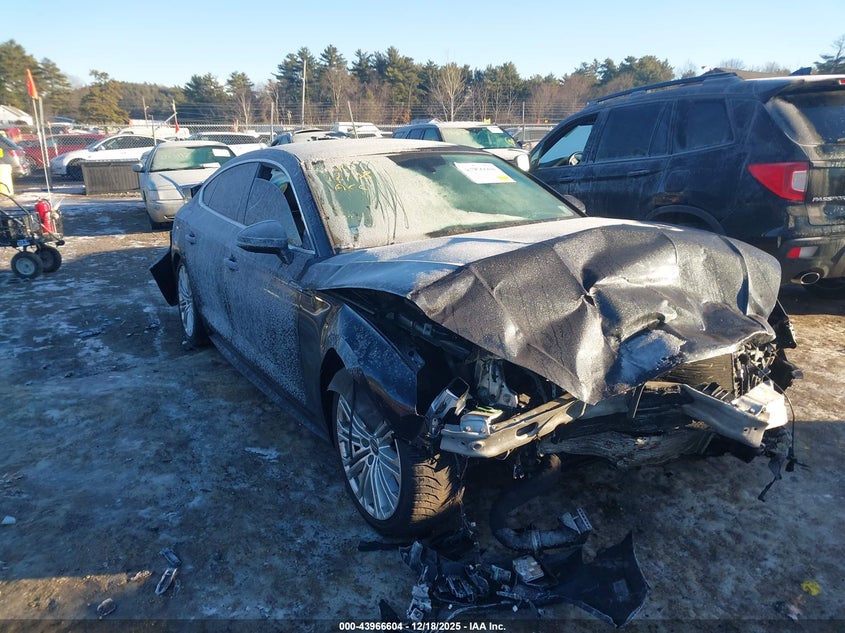 AUDI A5 2.0T PREMIUM