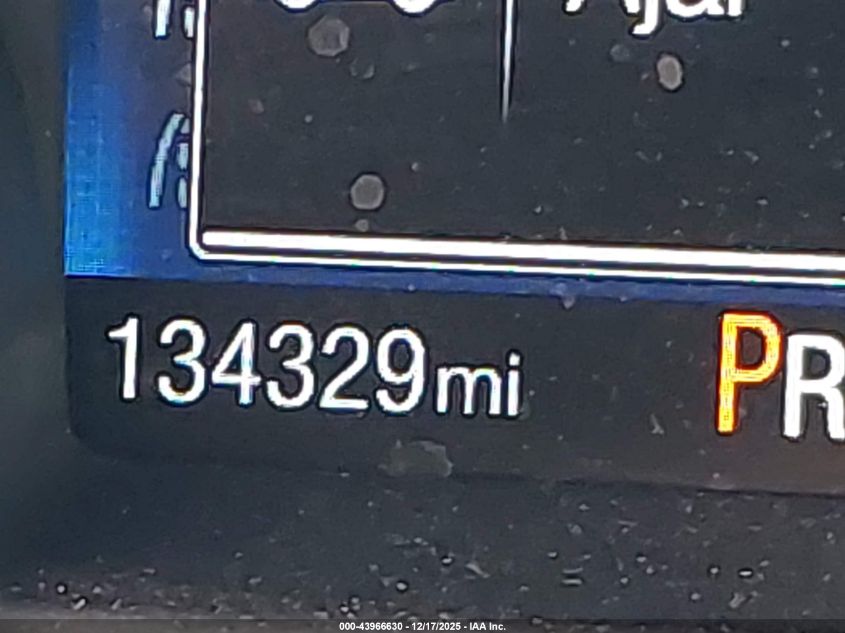 2017 Ford Focus S VIN: 1FADP3E20HL276123 Lot: 43966630