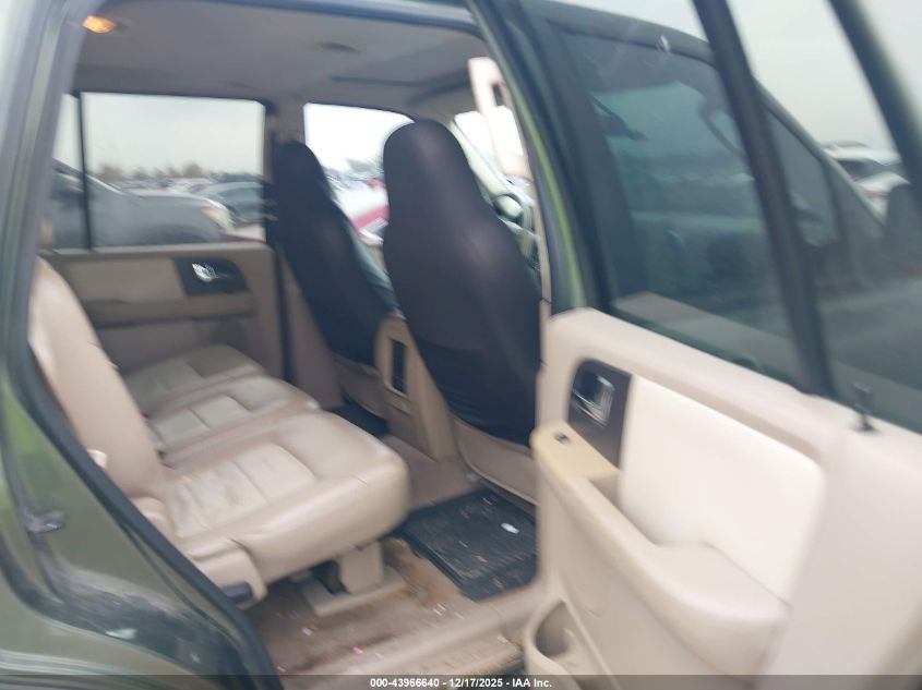 2005 Ford Expedition Eddie Bauer/King Ranch VIN: 1FMFU17555LA12698 Lot: 43966640