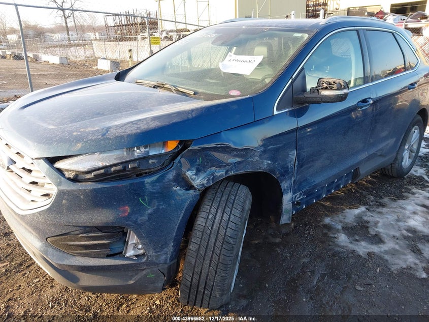 2020 Ford Edge Sel