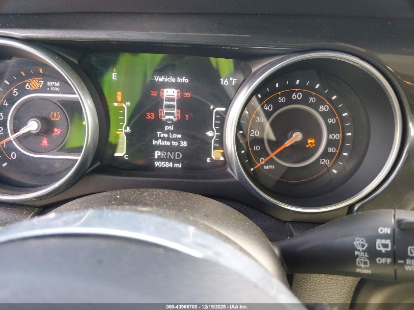 2020 Jeep Wrangler Unlimited Sahara Altitude VIN: 1C4HJXEN9LW348040 Lot: 43966700