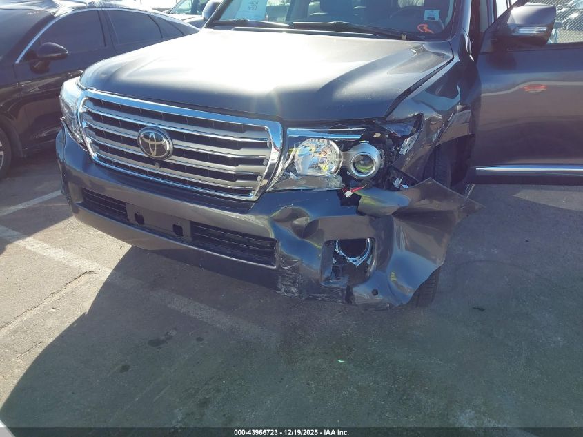 2015 Toyota Land Cruiser V8 VIN: JTMHY7AJ2F4032414 Lot: 43966723