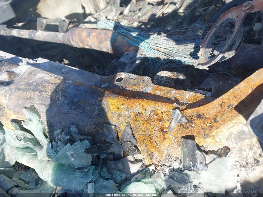 2021 Ram 2500 Tradesman 4X4 6'4 Box VIN: 3C6UR5CJ0MG677261 Lot: 43966733