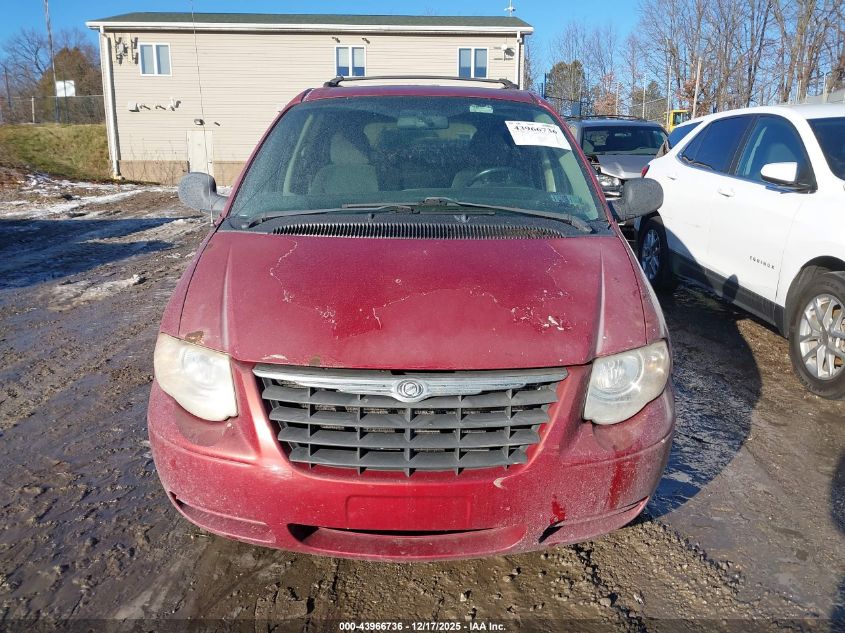 2005 Chrysler Town & Country Touring VIN: 2C4GP54L85R388961 Lot: 43966736