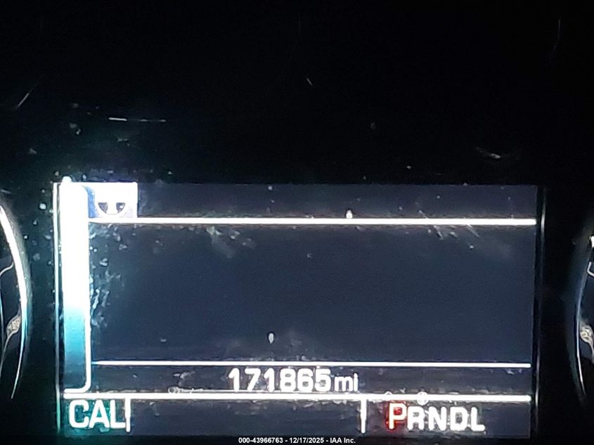 2017 Chevrolet Silverado 1500 2Lt VIN: 1GCVKREC9HZ111015 Lot: 43966763