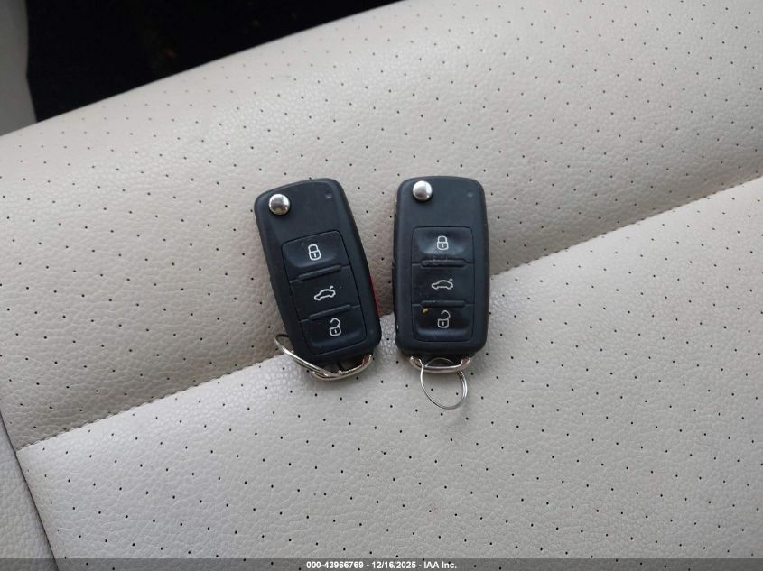 2015 Volkswagen Tiguan Se VIN: WVGBV7AX3FW561938 Lot: 43966769