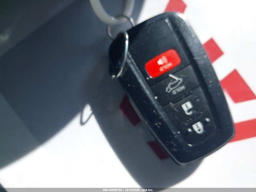 2021 Toyota Rav4 Xle VIN: 2T3W1RFV4MW173360 Lot: 43966784