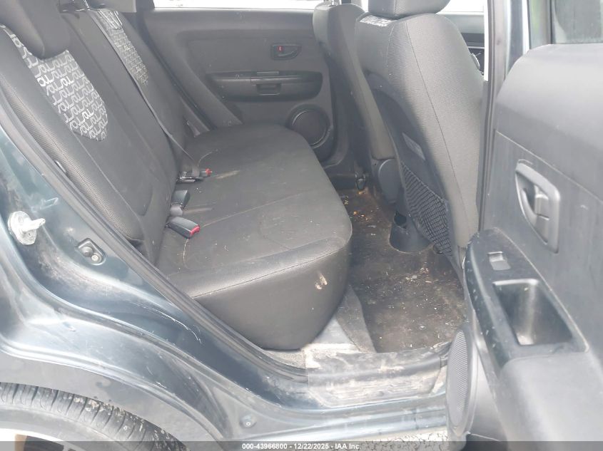 2010 Kia Soul + VIN: KNDJT2A27A7071003 Lot: 43966800