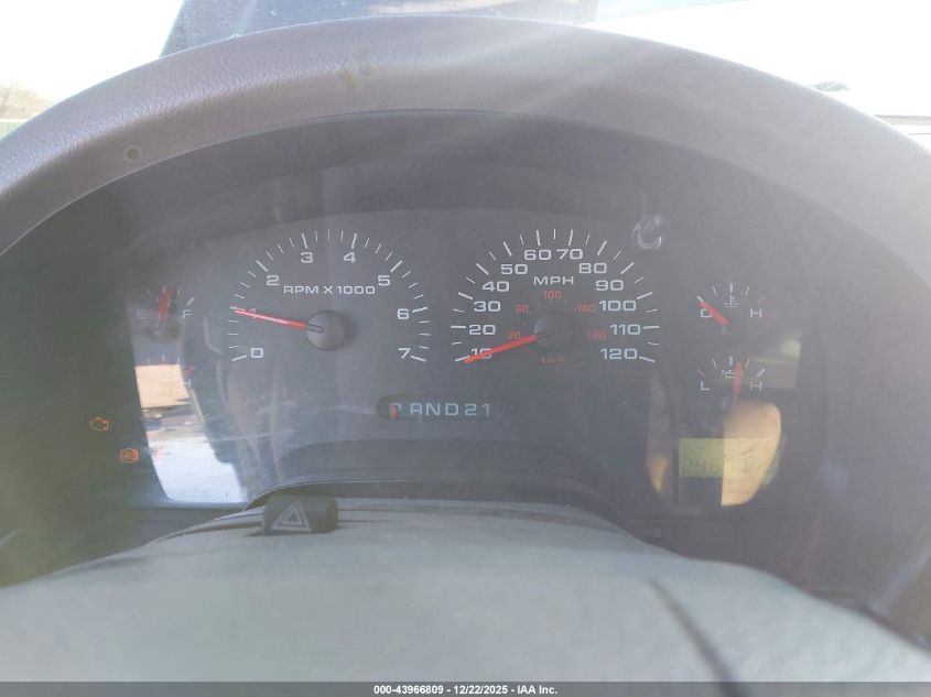 2005 Ford F-150 Lariat/Xlt VIN: 1FTPW12515KD00055 Lot: 43966809