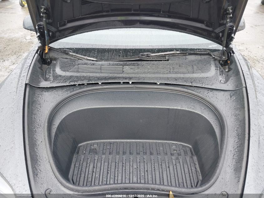 2025 Tesla Model 3 Long Range Rear-Wheel Drive/Standard Rear-Wheel Drive VIN: 5YJ3E1EA1SF039495 Lot: 43966816