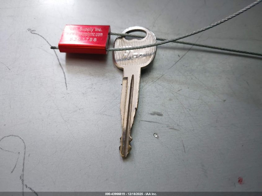 2005 Kia Sorento Ex/Lx VIN: KNDJC733355426026 Lot: 43966819