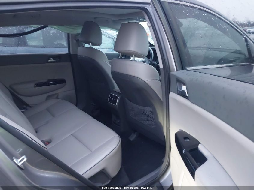 2017 Kia Sportage Sx Turbo VIN: KNDPRCA61H7184750 Lot: 43966829