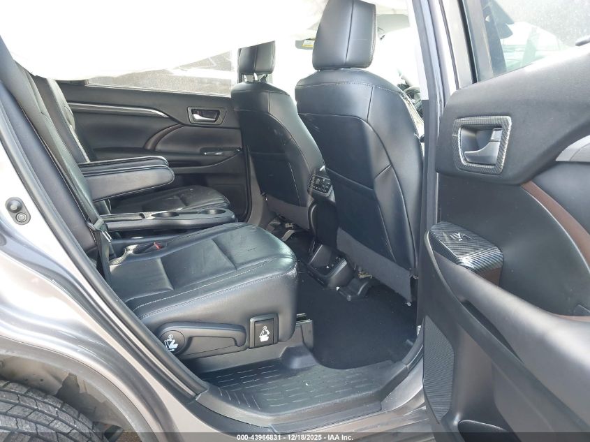 2018 Toyota Highlander Limited Platinum VIN: 5TDYZRFH6JS264834 Lot: 43966831