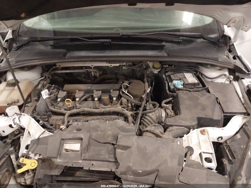 2016 Ford Focus Se VIN: 1FADP3F26GL311857 Lot: 43966847