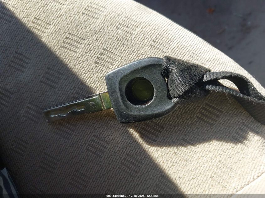 2003 Volkswagen Jetta Gls 2.0L VIN: 3VWSK69M63M090913 Lot: 43966850