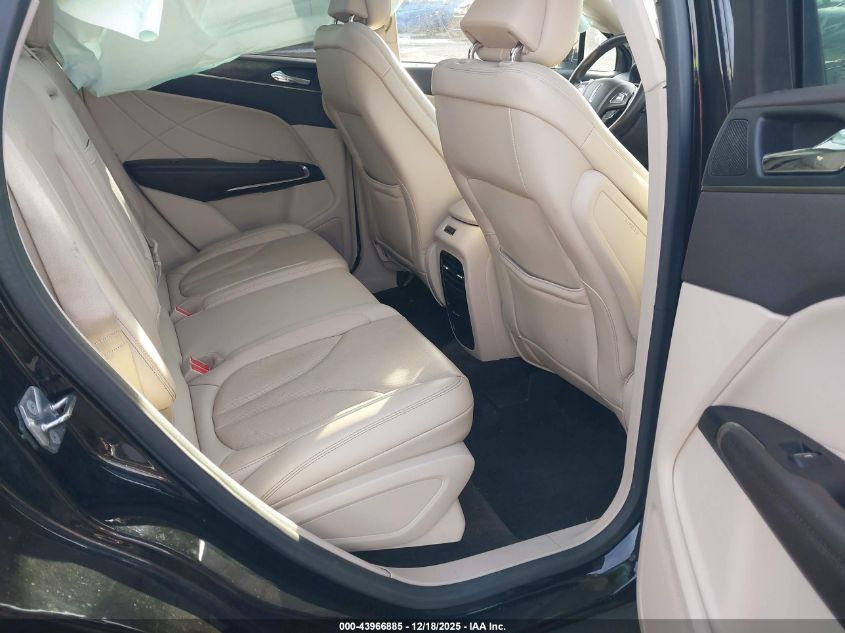 2017 Lincoln Mkc Reserve VIN: 5LMCJ3D91HUL01829 Lot: 43966885