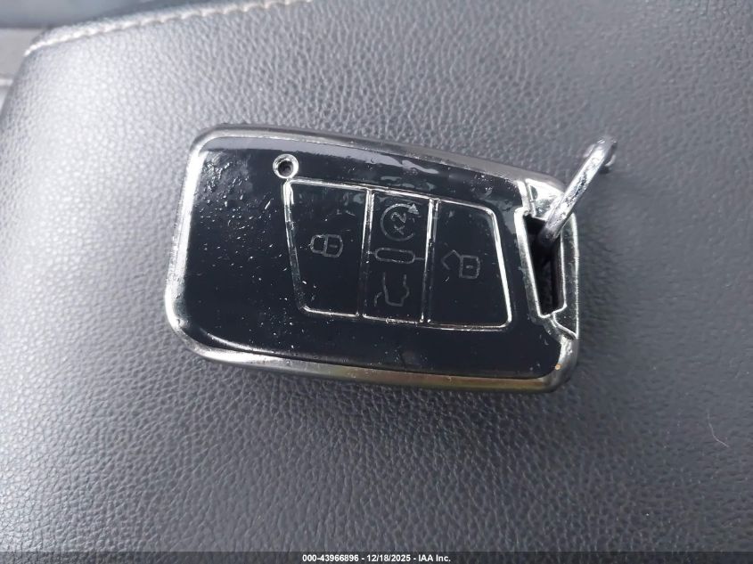 2022 Volkswagen Taos 1.5T Se VIN: 3VVLX7B22NM022992 Lot: 43966896