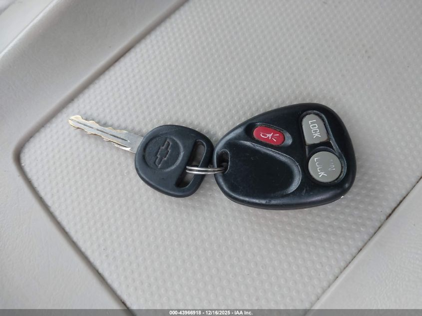 2002 Chevrolet Suburban 2500 Lt VIN: 3GNGK26U82G181255 Lot: 43966918