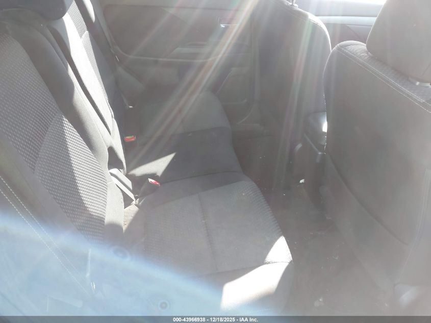 2018 Mitsubishi Outlander Es VIN: JA4AZ3A31JJ002737 Lot: 43966938