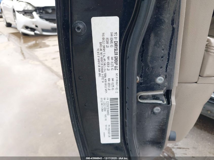 2013 Chrysler 300C VIN: 2C3CCAET2DH600893 Lot: 43966943