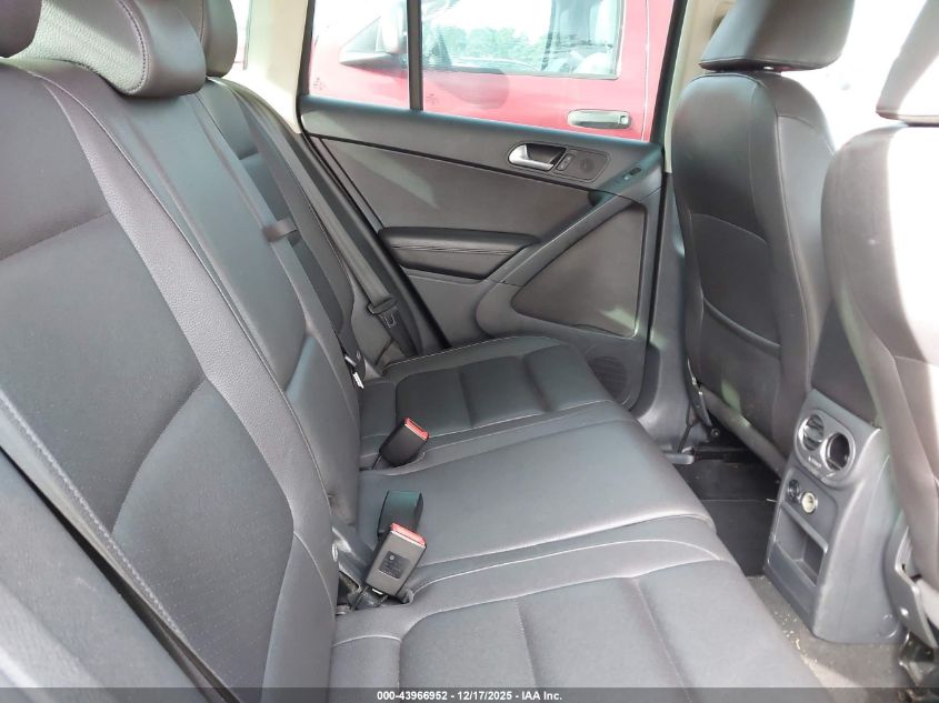 2015 Volkswagen Tiguan Se VIN: WVGAV7AX7FW606987 Lot: 43966952