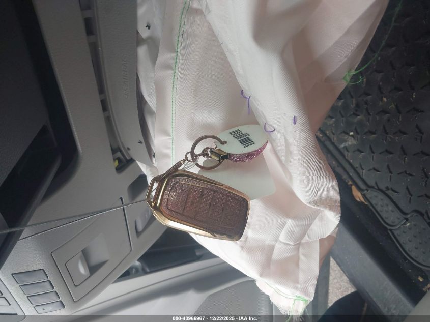 2019 Toyota Highlander Xle VIN: 5TDKZRFH6KS552635 Lot: 43966967