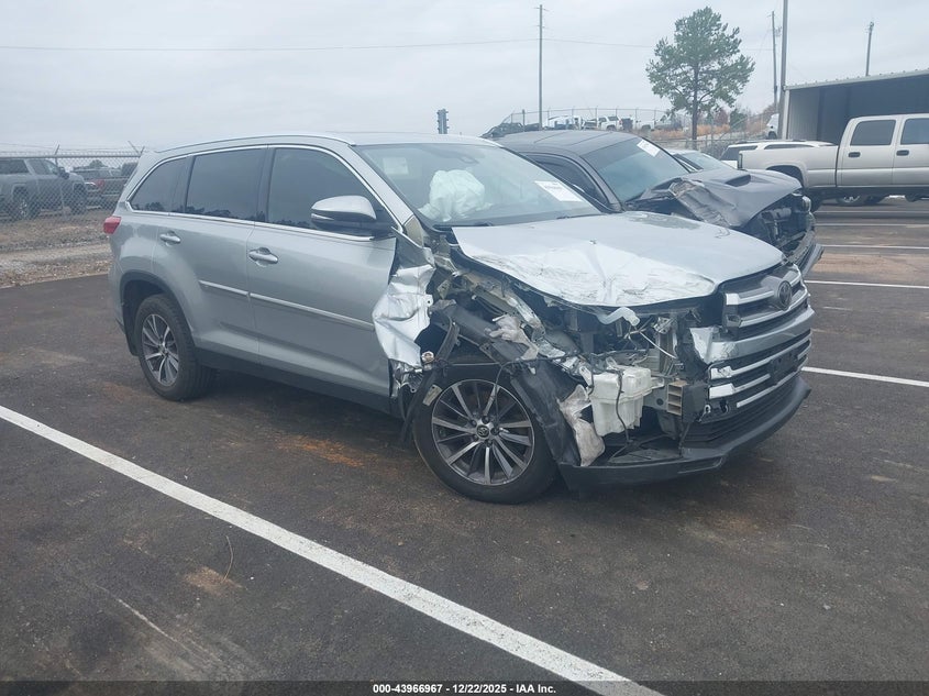 2019 Toyota Highlander Xle