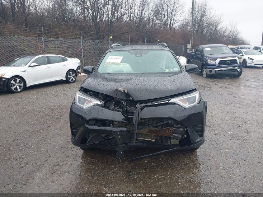 2018 Toyota Rav4 Le VIN: 2T3BFREV5JW810950 Lot: 43967025