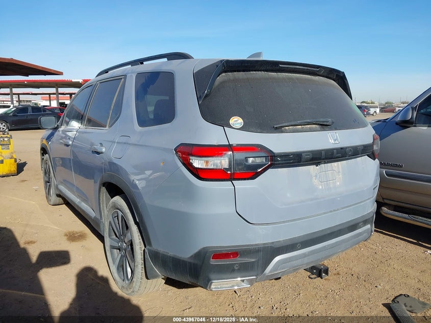VIN 5FNYG2H71PB011399 2023 HONDA PILOT 2WD TOURING