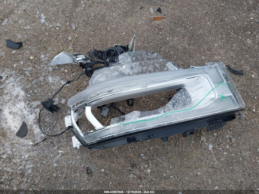 2022 Ram 2500 Big Horn 4X4 6'4 Box VIN: 3C6UR5DL6NG185819 Lot: 43967048