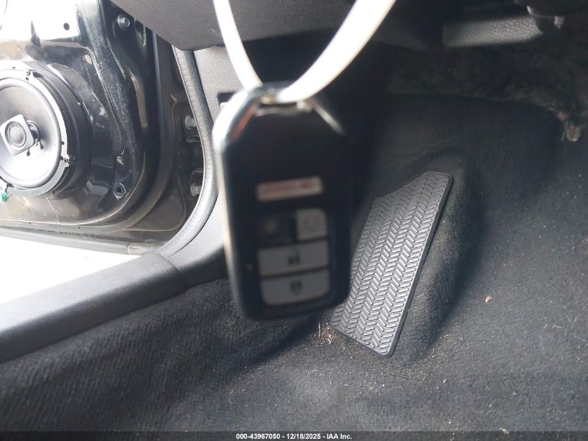 2017 Honda Civic Lx-P VIN: 2HGFC4B09HH300389 Lot: 43967050