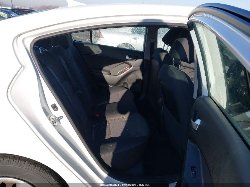 2018 Kia Forte Lx VIN: 3KPFL4A70JE200020 Lot: 43967074