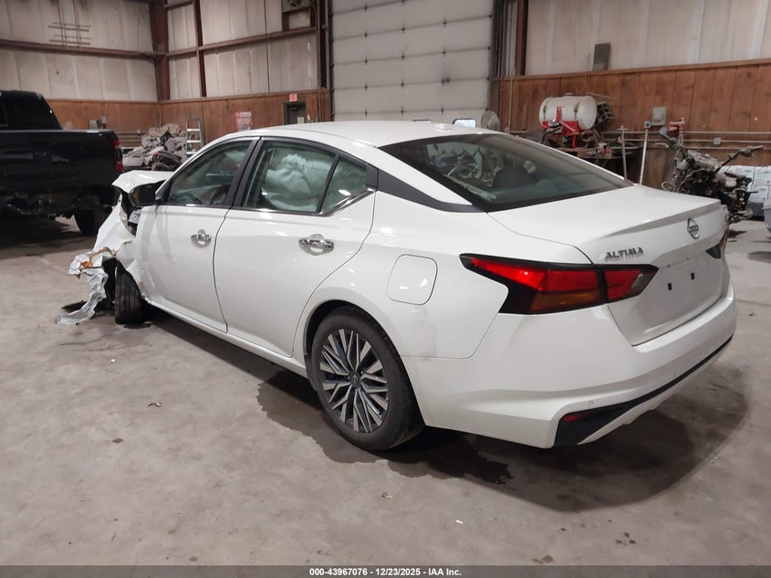 2025 Nissan Altima Sv Fwd