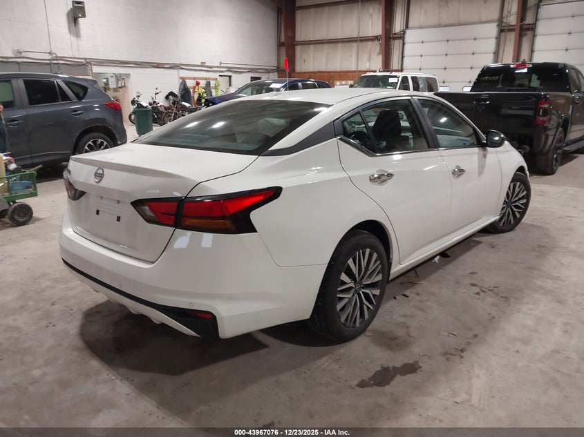 2025 Nissan Altima Sv Fwd