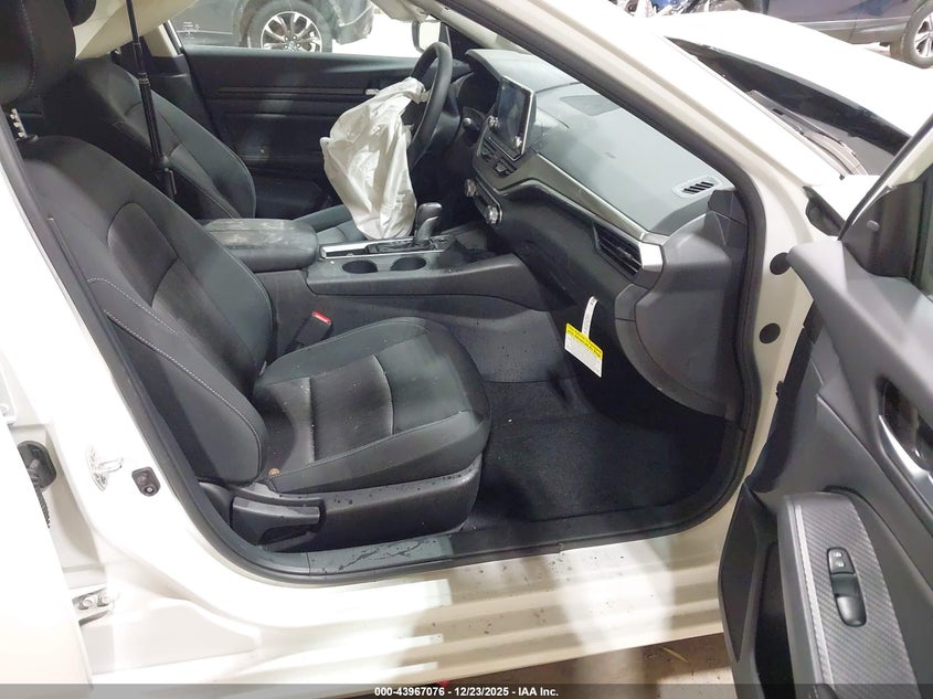 2025 Nissan Altima Sv Fwd