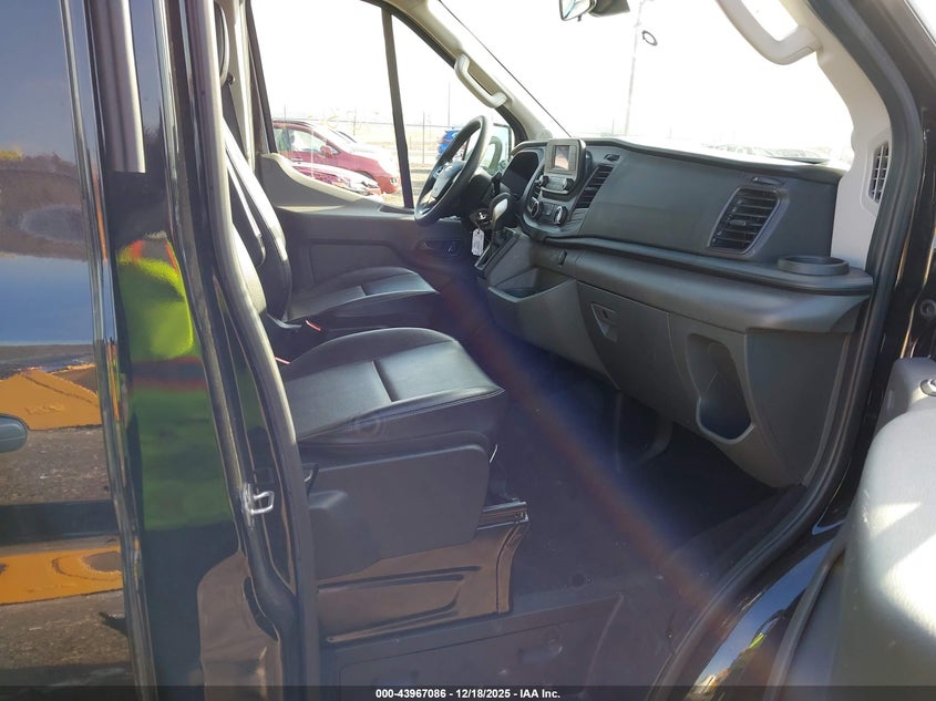 2023 Ford Transit-350 Passenger Van Xl