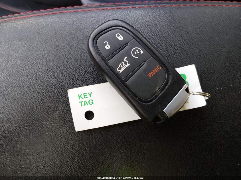 2021 Jeep Cherokee Trailhawk 4X4 VIN: 1C4PJMBX5MD165814 Lot: 43967094