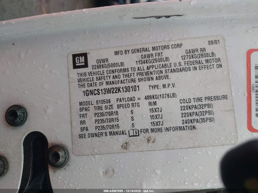 2002 Chevrolet Blazer Ls VIN: 1GNCS13W22K130101 Lot: 43967095