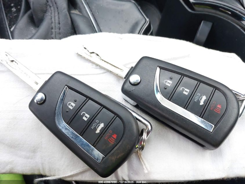 2018 Toyota Camry Le VIN: JTNB11HK1J3045915 Lot: 43967098