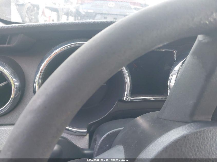 2007 Ford Mustang V6 Deluxe/V6 Premium VIN: 1ZVFT84N175272959 Lot: 43967128