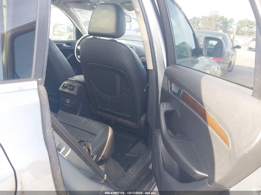 2011 Audi Q5 2.0T Premium VIN: WA1CFAFP1BA010310 Lot: 43967135