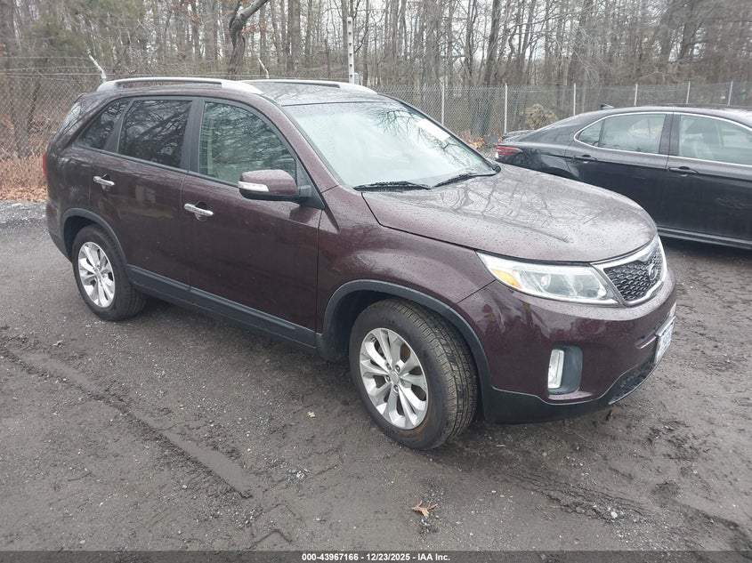 5XYKU4A71FG652872 2015 Kia Sorento Ex V6 auction photo 1