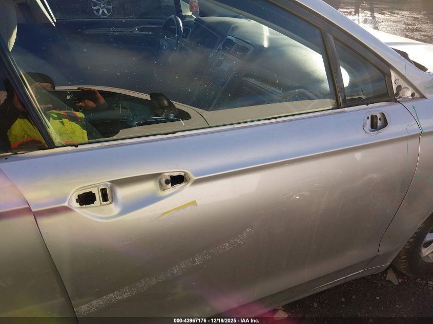 2017 Ford Fusion S VIN: 3FA6P0G75HR300997 Lot: 43967176