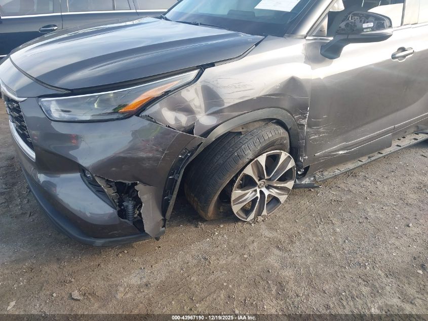 2022 Toyota Highlander Xle VIN: 5TDGZRBH9NS235657 Lot: 43967190