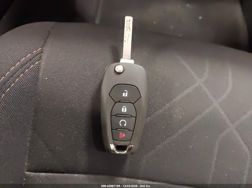 2020 Chevrolet Trax Awd Lt VIN: 3GNCJPSB9LL275821 Lot: 43967199