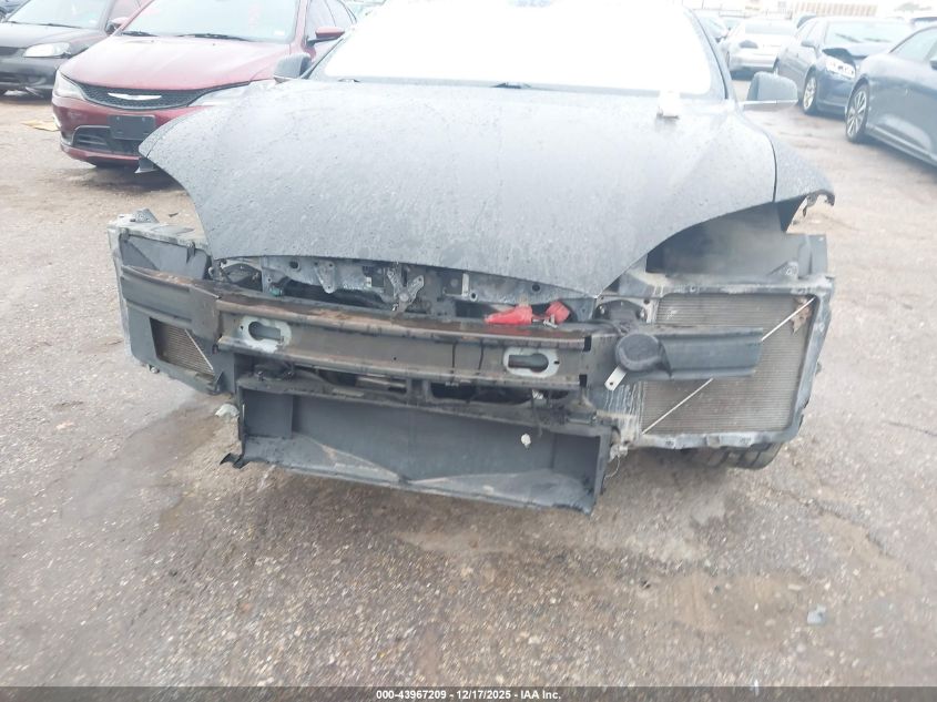 2013 Tesla Model S Performance VIN: 5YJSA1CPXDFP06646 Lot: 43967209