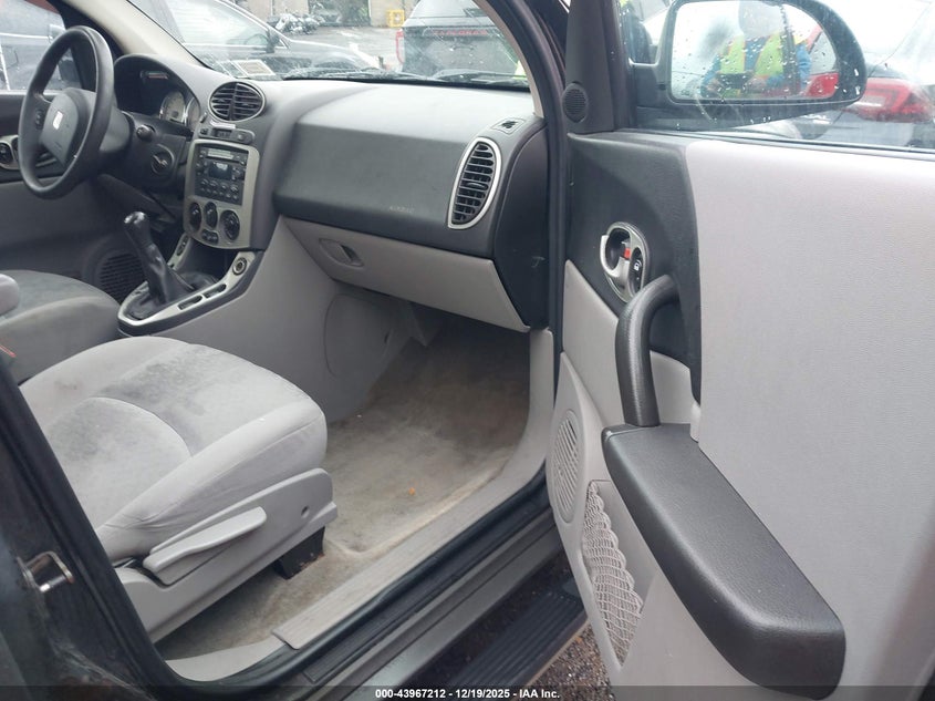 5GZCZ23D45S866811 2005 SATURN VUE photo no. 5