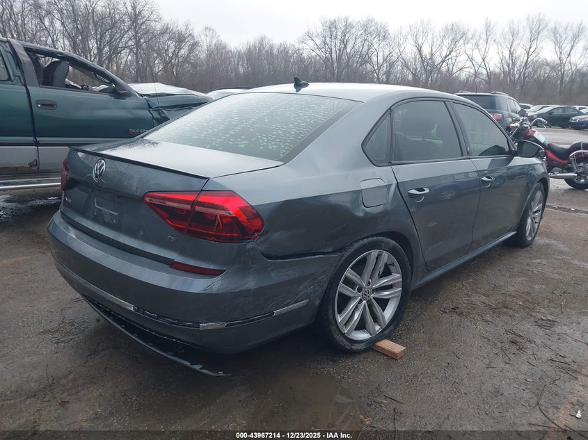 2019 Volkswagen Passat 2.0T Wolfsburg Edition