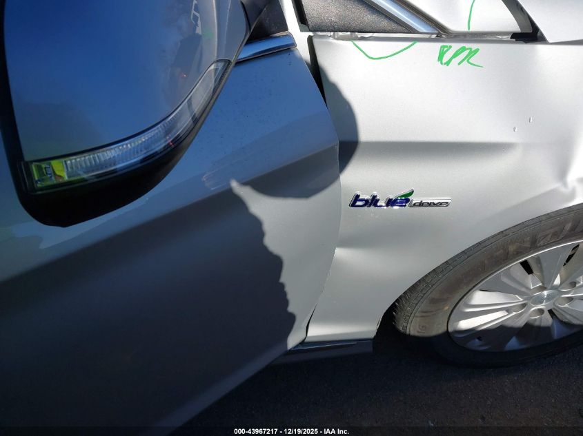 2016 Hyundai Sonata Hybrid Se VIN: KMHE24L11GA016462 Lot: 43967217